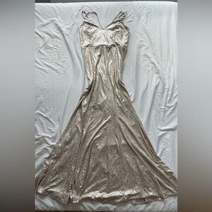 Windsor Metallic Champagne Gold Gown Size:M